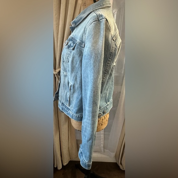 Loft Denim Jean Jacket - Picture 6 of 11